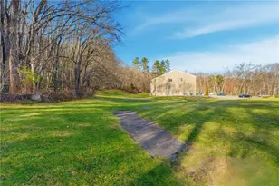 129 Quaker Hwy, Uxbridge, MA 01569 - Photo 6