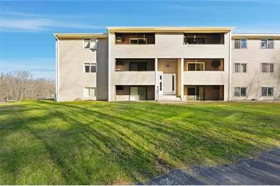 129 Quaker Highway #6, Uxbridge, MA 01569 - Photo 4