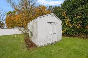 156 Yeoman Ave, Cranston, RI 02920 - Photo 40