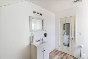 40 Covell St, Providence, RI 02909 - Photo 24