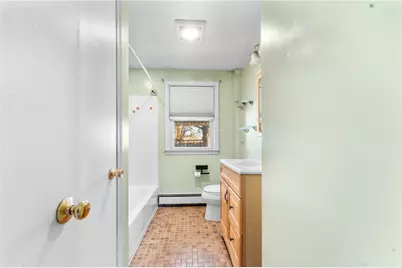 308 Rhode Island Avenue, Pawtucket, RI 02860 - Photo 20