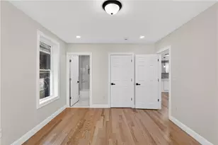 136 Houston St, Providence, RI 02905 - Photo 8
