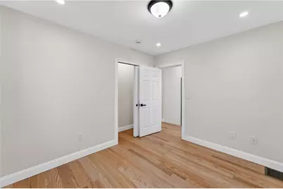 136 Houston Street, Providence, RI 02905 - Photo 12