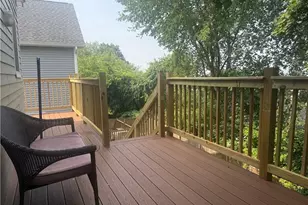 40 Tecumseh St, Providence, RI 02906 - Photo 4