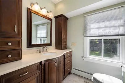 107 Old Beach Road #2, Newport, RI 02840 - Photo 12