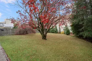 18 Allendale Ave, North Providence, RI 02911 - Photo 24