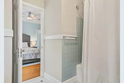 112 Esplanade, Middletown, RI 02842 - Photo 22