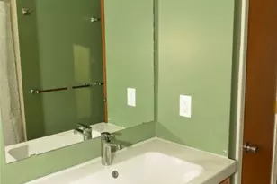 55 Vinton Ave, Cranston, RI 02920 - Photo 14