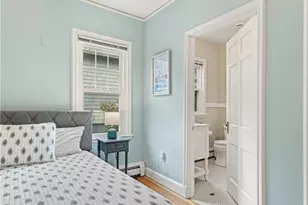 112 Esplanade, Middletown, RI 02842 - Photo 24