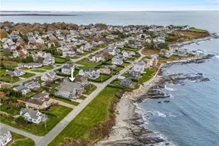 112 Esplanade, Middletown, RI 02842 - Photo 38