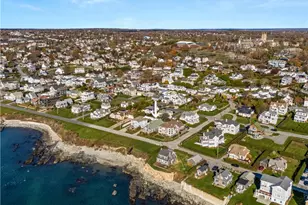 112 Esplanade, Middletown, RI 02842 - Photo 36