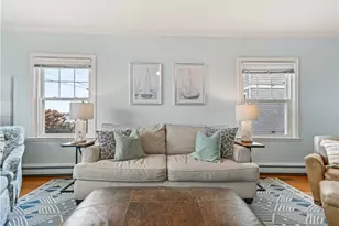 112 Esplanade, Middletown, RI 02842 - Photo 10