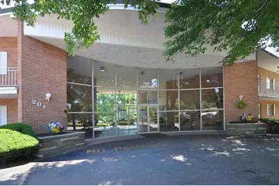 201 Hoffman Avenue #19, Cranston, RI 02920 - Photo 1