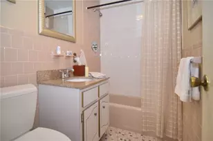 201 Hoffman Ave, Cranston, RI 02920 - Photo 18