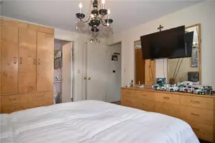 201 Hoffman Ave, Cranston, RI 02920 - Photo 14