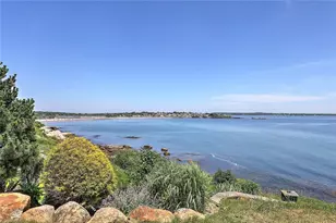 727 Boston Neck Rd, Narragansett, RI 02882 - Photo 12