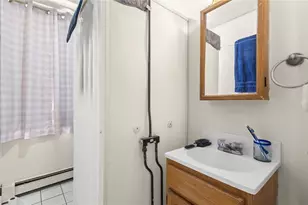 134 Duke St, East Greenwich, RI 02818 - Photo 24