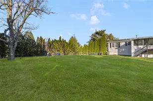 95 Amy Dr, Cranston, RI 02921 - Photo 40