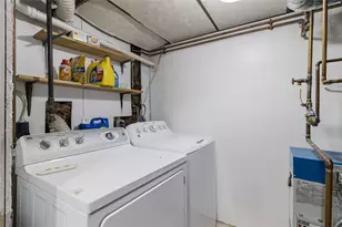 95 Amy Dr, Cranston, RI 02921 - Photo 26