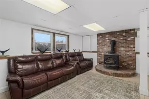 95 Amy Dr, Cranston, RI 02921 - Photo 28