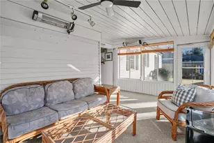 20 Maryland Dr, West Warwick, RI 02893 - Photo 16