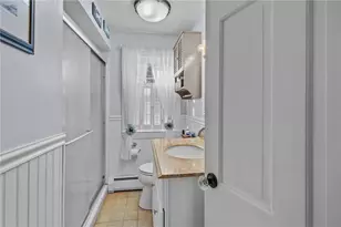 20 Maryland Dr, West Warwick, RI 02893 - Photo 6