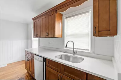 83 Ottawa Avenue, Warwick, RI 02889 - Photo 8