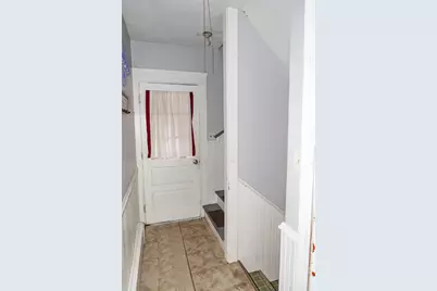 260 Grosvenor Avenue, East Providence, RI 02914 - Photo 24
