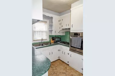 260 Grosvenor Avenue, East Providence, RI 02914 - Photo 14