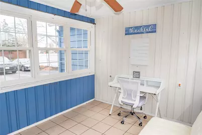 260 Grosvenor Avenue, East Providence, RI 02914 - Photo 8