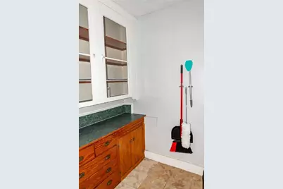 260 Grosvenor Avenue, East Providence, RI 02914 - Photo 16