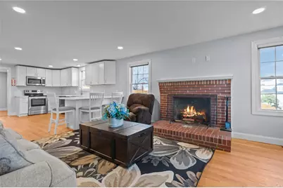 31 Swan Street, North Providence, RI 02911 - Photo 10