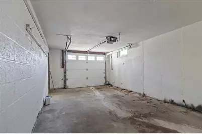 31 Swan Street, North Providence, RI 02911 - Photo 36