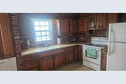 63 Benbridge Avenue, Warwick, RI 02888 - Photo 6