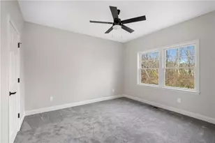 35 Whittier Dr, South Kingstown, RI 02879 - Photo 12