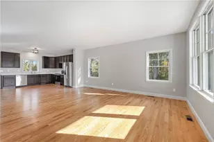 35 Whittier Dr, South Kingstown, RI 02879 - Photo 6