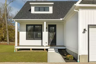 37 Whittier Drive, South Kingstown, RI 02879 - Photo 2
