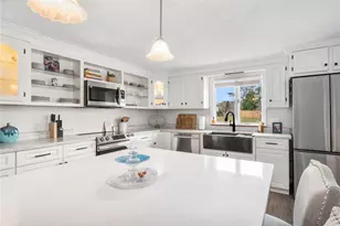 166 Gervais St, Coventry, RI 02816 - Photo 12