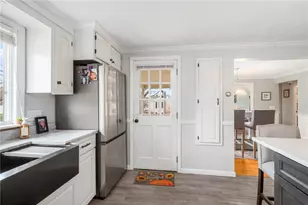 166 Gervais St, Coventry, RI 02816 - Photo 8