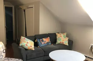 22 Carroll Ave, Newport, RI 02840 - Photo 18