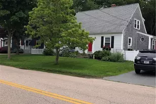 12 Hillside Ave, Newport, RI 02840 - Photo 26