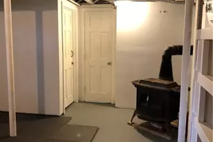 12 Hillside Ave, Newport, RI 02840 - Photo 32