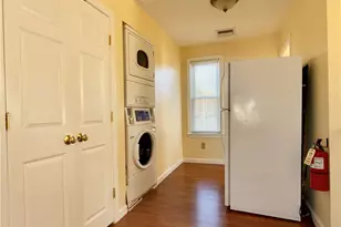 1037 Cass Ave, Woonsocket, RI 02895 - Photo 4