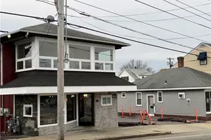 1037 Cass Ave, Woonsocket, RI 02895 - Photo 14