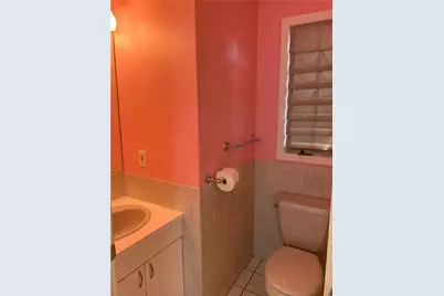 68 Locust Street #7, Providence, RI 02906 - Photo 8