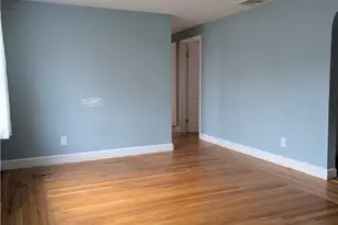 47 Chester Ave, Cranston, RI 02920 - Photo 6