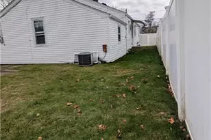 47 Chester Ave, Cranston, RI 02920 - Photo 2