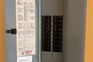 200 Woodlawn Ave, North Providence, RI 02904 - Photo 14