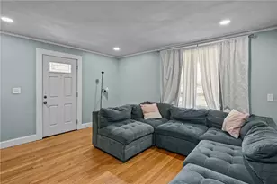 1 Phillip Angell Ct, Johnston, RI 02919 - Photo 6