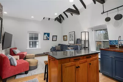 35 Pelham Street #PHE, Newport, RI 02840 - Photo 2